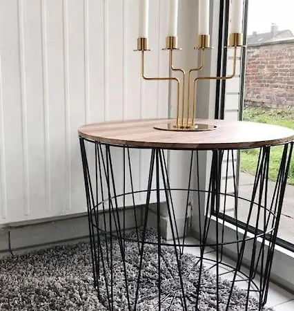 Charmante Gartenwohnung Mit Privatem Grossen Garten