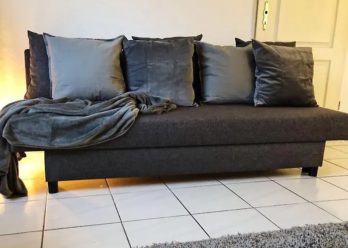 Lejlighed Charmante Gartenwohnung Mit Privatem Grossen Garten *